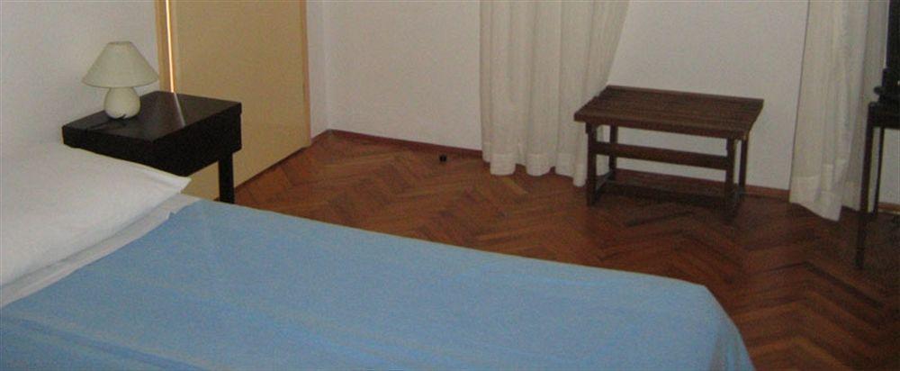 Dub Apartment *