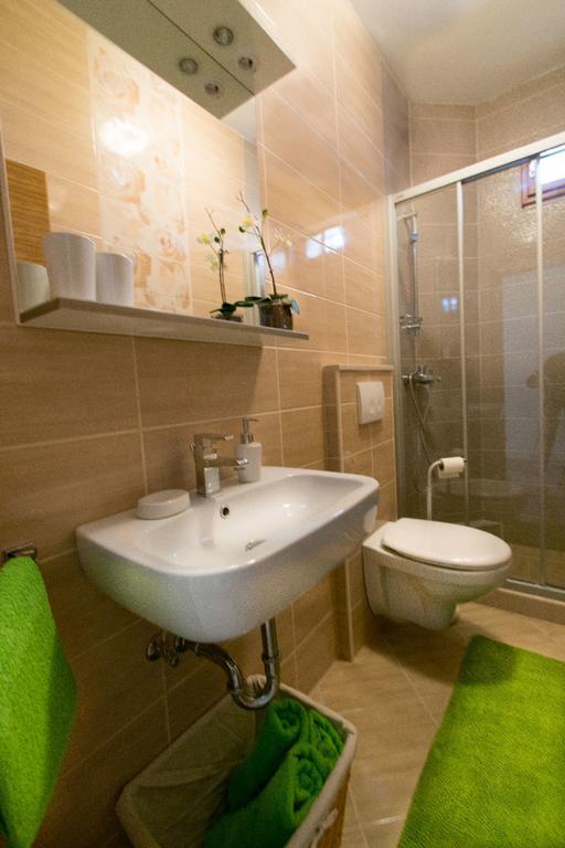 Dub Apartment *