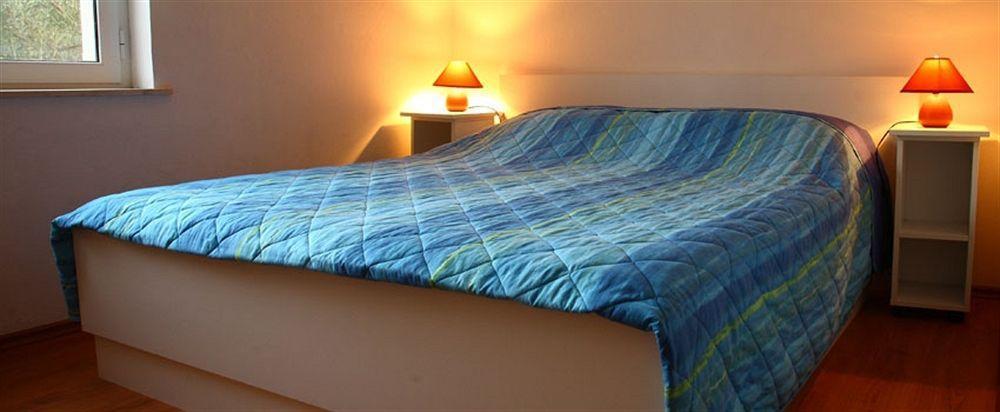 Dub Apartment