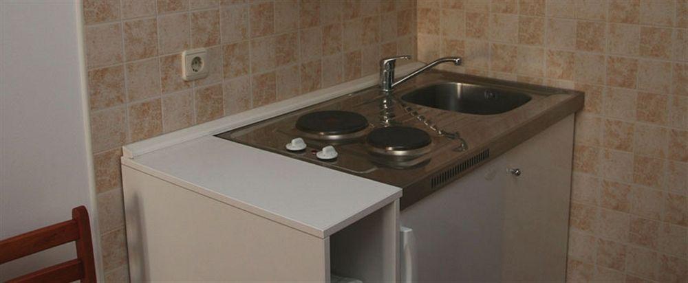 Dub Apartment *